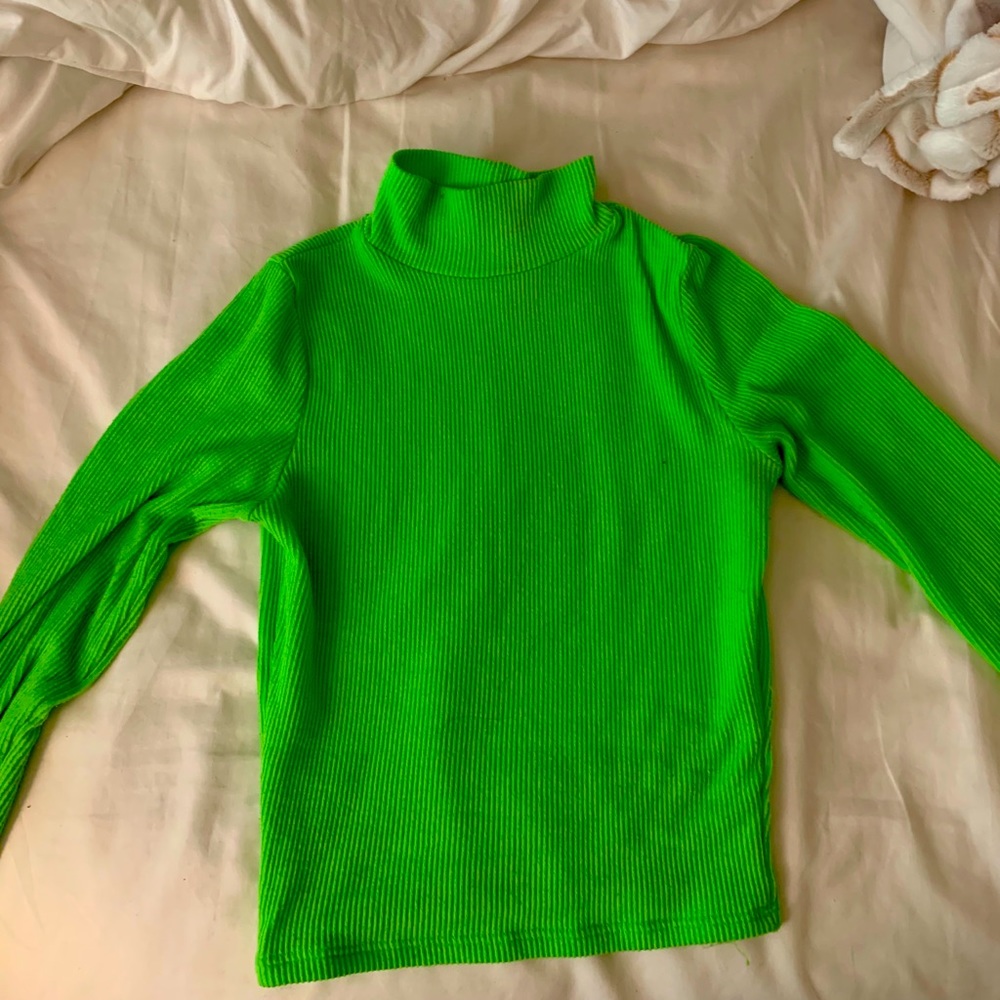 Bright green turtle neck
